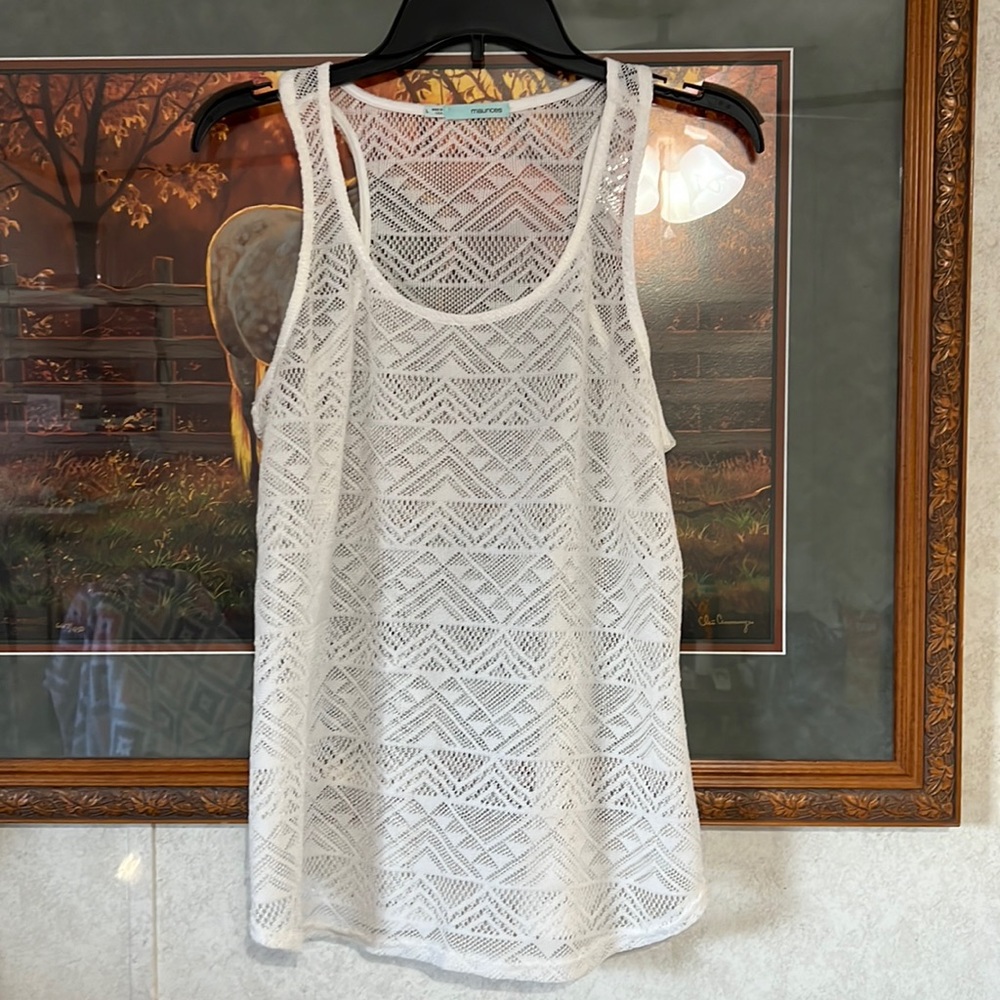 Ladies shear top